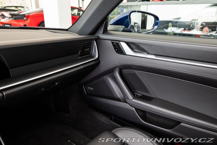Porsche 911 BOSE/Pano/LED 2021
