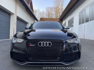 Audi RS5 2012