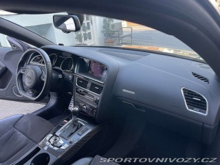 Audi RS5 2012