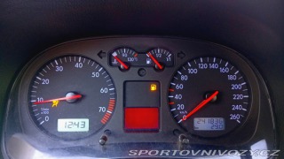 Volkswagen Golf 2.3 VR5 4x4 LPG 1999