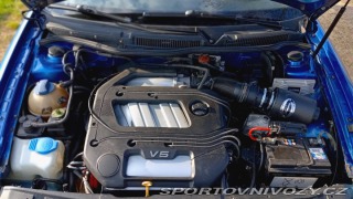 Volkswagen Golf 2.3 VR5 4x4 LPG 1999