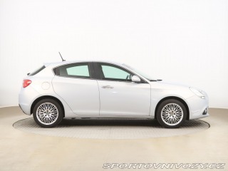 Alfa Romeo Giulietta 1.4 T MultiAir 2015