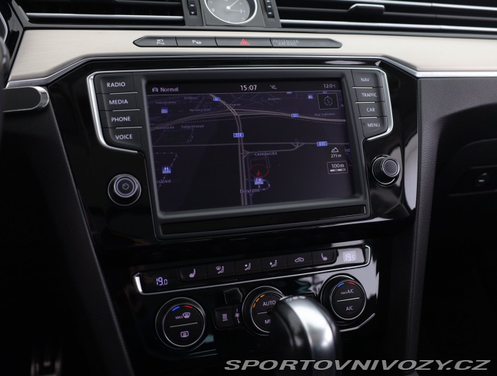 Volkswagen Ostatní modely Passat 2.0 BiTDI 2015