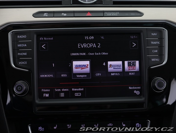 Volkswagen Ostatní modely Passat 2.0 BiTDI 2015
