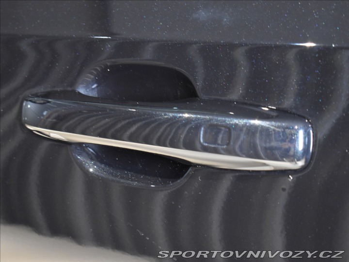 Volvo V90 2,0 Plus Dark T6 Plug-in 2025