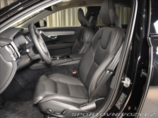 Volvo V90 2,0 Plus Dark T6 Plug-in 2025