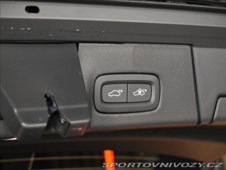 Volvo V90 2,0 Plus Dark T6 Plug-in 2025