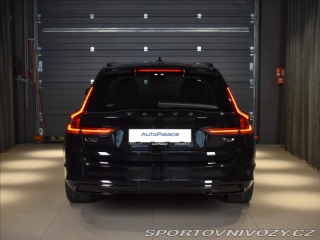 Volvo V90 2,0 Plus Dark T6 Plug-in 2025