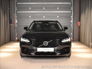 Volvo V90 2,0 Plus Dark T6 Plug-in 2025