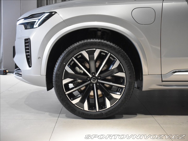 Volvo Ostatní modely XC90 2,0 T8 AWD Plus Bright 2025