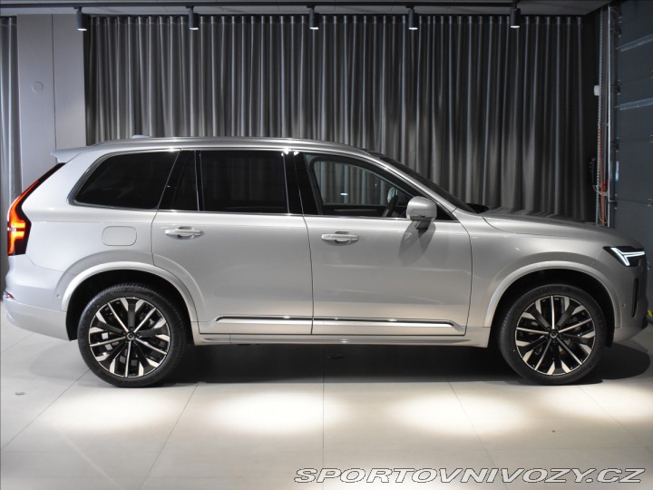 Volvo Ostatní modely XC90 2,0 T8 AWD Plus Bright 2025