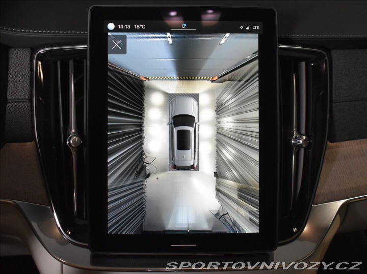 Volvo Ostatní modely XC90 2,0 T8 AWD Plus Bright 2025