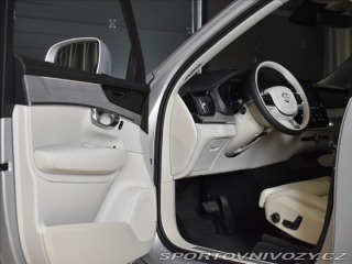 Volvo Ostatní modely XC90 2,0 T8 AWD Plus Bright 2025