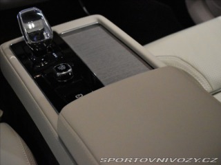 Volvo Ostatní modely XC90 2,0 T8 AWD Plus Bright 2025