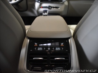 Volvo Ostatní modely XC90 2,0 T8 AWD Plus Bright 2025