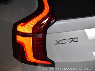 Volvo Ostatní modely XC90 2,0 T8 AWD Plus Bright 2025