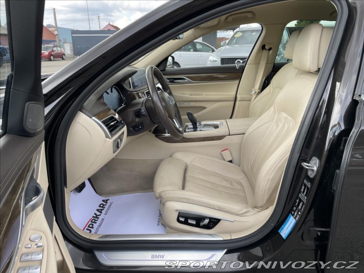 BMW 7 4,4 750i xDrive Laser*Sof 2016