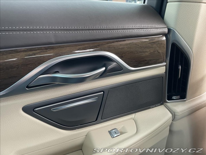 BMW 7 4,4 750i xDrive Laser*Sof 2016