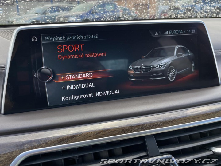 BMW 7 4,4 750i xDrive Laser*Sof 2016