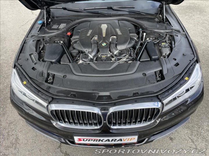 BMW 7 4,4 750i xDrive Laser*Sof 2016