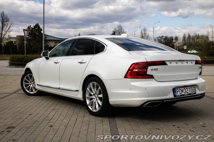 Volvo S90 D5 2.0L Drive-E Inscript 2017