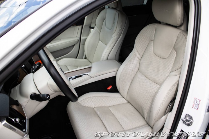 Volvo S90 D5 2.0L Drive-E Inscript 2017