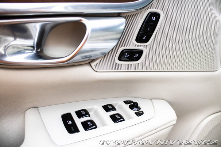 Volvo S90 D5 2.0L Drive-E Inscript 2017