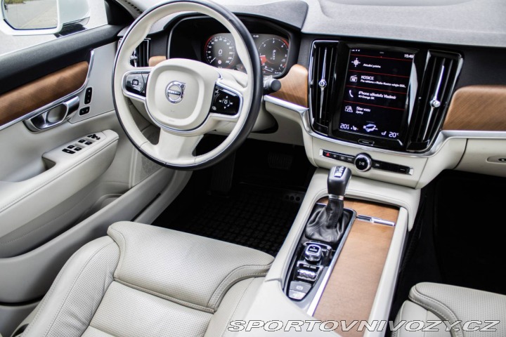 Volvo S90 D5 2.0L Drive-E Inscript 2017