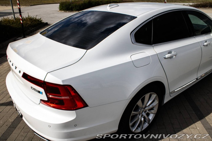 Volvo S90 D5 2.0L Drive-E Inscript 2017