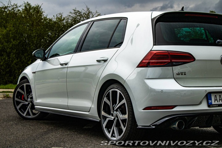 Volkswagen Golf 2.0 TSI BMT GTI DSG ZÁRU 2018