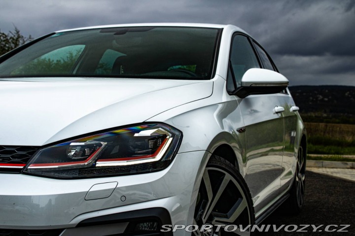 Volkswagen Golf 2.0 TSI BMT GTI DSG ZÁRU 2018