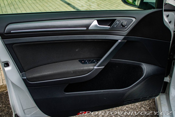 Volkswagen Golf 2.0 TSI BMT GTI DSG ZÁRU 2018