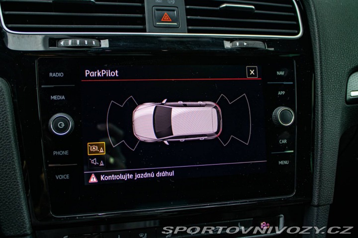 Volkswagen Golf 2.0 TSI BMT GTI DSG ZÁRU 2018