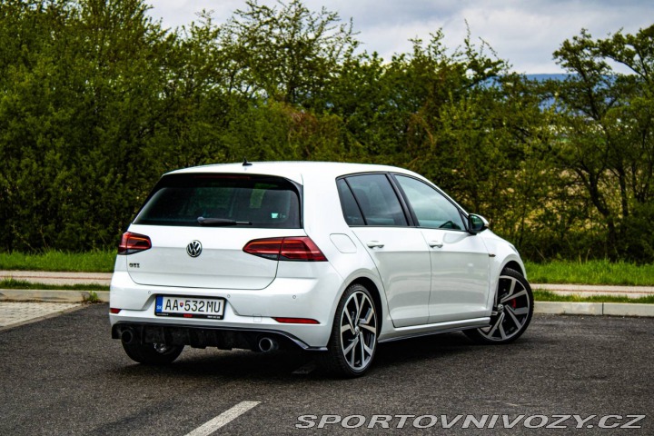 Volkswagen Golf 2.0 TSI BMT GTI DSG ZÁRU 2018