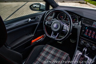 Volkswagen Golf 2.0 TSI BMT GTI DSG ZÁRU 2018