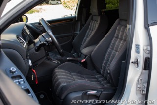 Volkswagen Golf 2.0 TFSI GTI DSG 2010