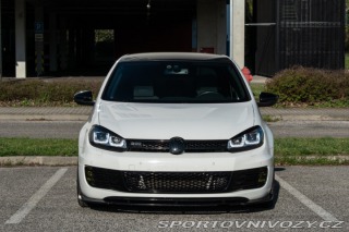 Volkswagen Golf 2.0 TFSI GTI DSG 2010