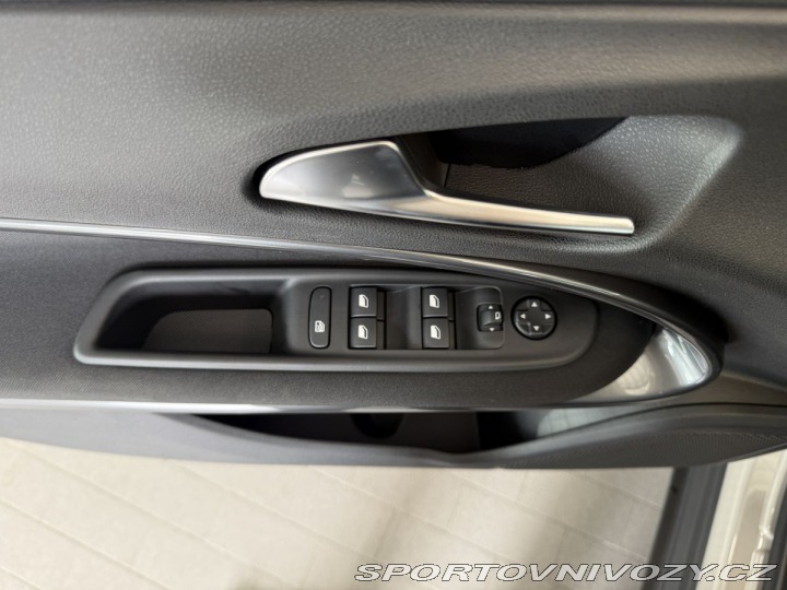 Fiat 600 1.2 Turbo Hybrid 110k MHE 2025