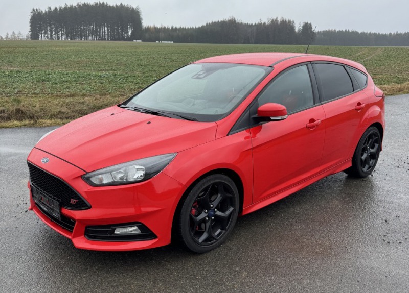 Ford Focus ST 