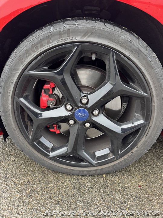 Ford Focus ST  2016