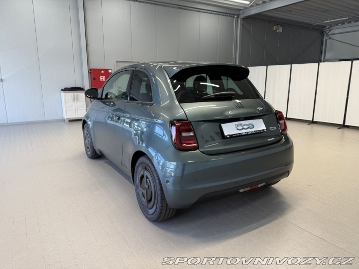 Fiat 500 500e Giorgio Armani Hatch 2025