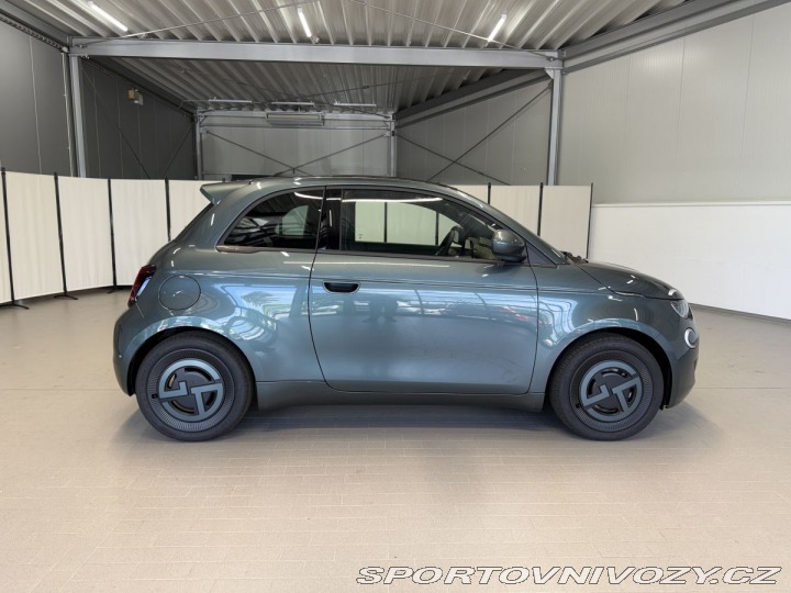 Fiat 500 500e Giorgio Armani Hatch 2025