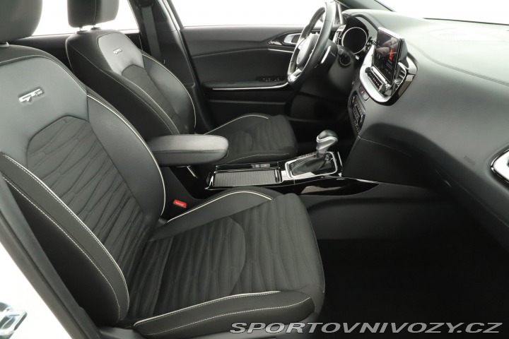 Kia ProCeed GT Line Plus 1.5 T-GDI MH 2023