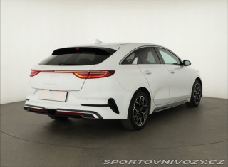 Kia ProCeed GT Line Plus 1.5 T-GDI MH 2023