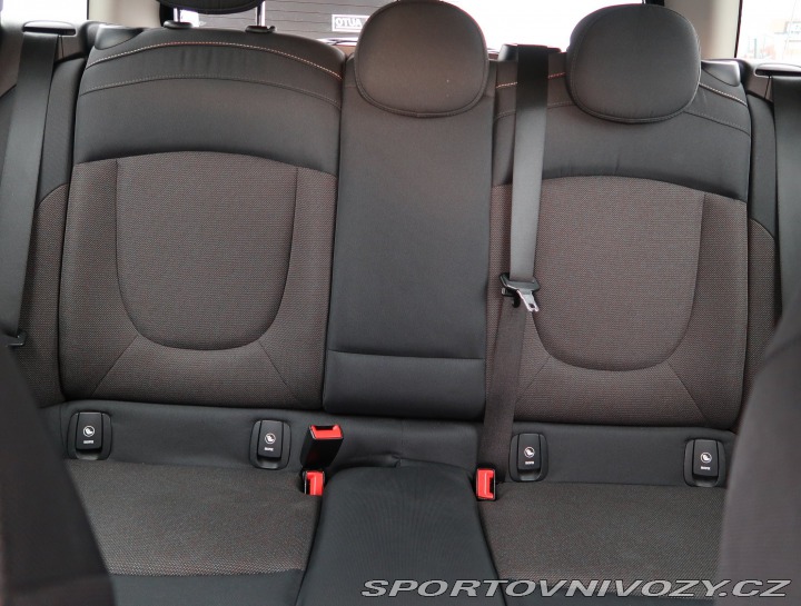 Mini Clubman Cooper D 2015