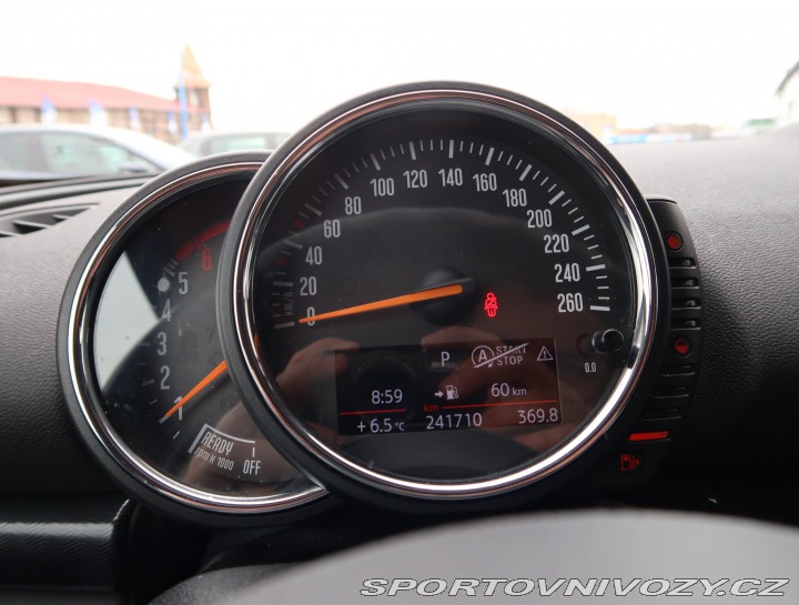 Mini Clubman Cooper D 2015