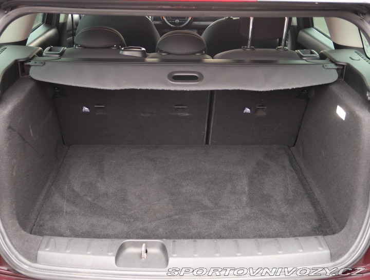 Mini Clubman Cooper D 2015