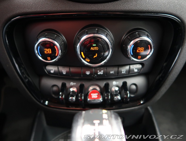 Mini Clubman Cooper D 2015