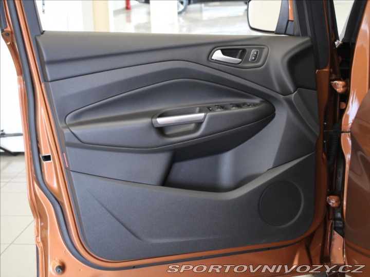 Ford Ostatní modely Kuga 1,5 EB 134kW 4x4 AT ST 45 2018