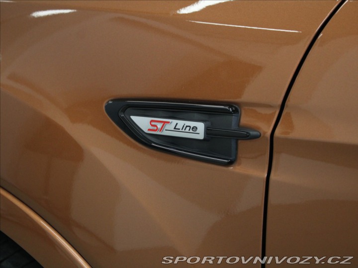 Ford Ostatní modely Kuga 1,5 EB 134kW 4x4 AT ST 45 2018